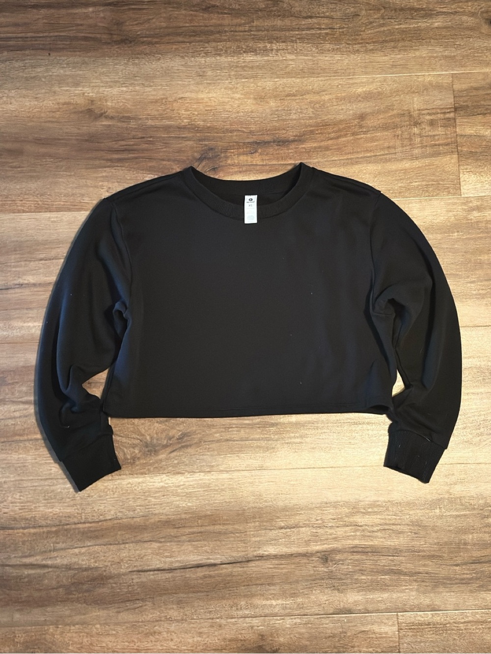 90 Degree By Reflex Black Cropped Crewneck Sweatshirt